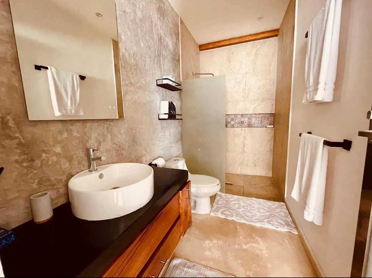 Enjoy Sunsets At Fully Equipped 1Br Condo By The Beach Isla Mujeres Lägenhet